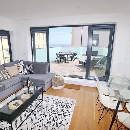 Modern Home For Small Groups By Stones Throw Apartments - Free Parking - Sea View Worthing Eksteriør billede